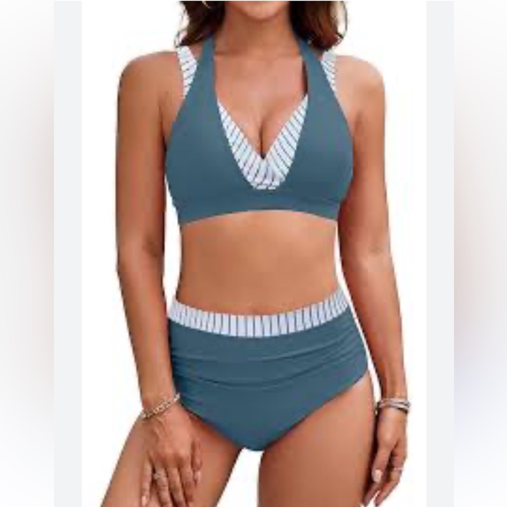 **NEW**👙👙👙Blue Halter Bikini with High-Waisted Bottom